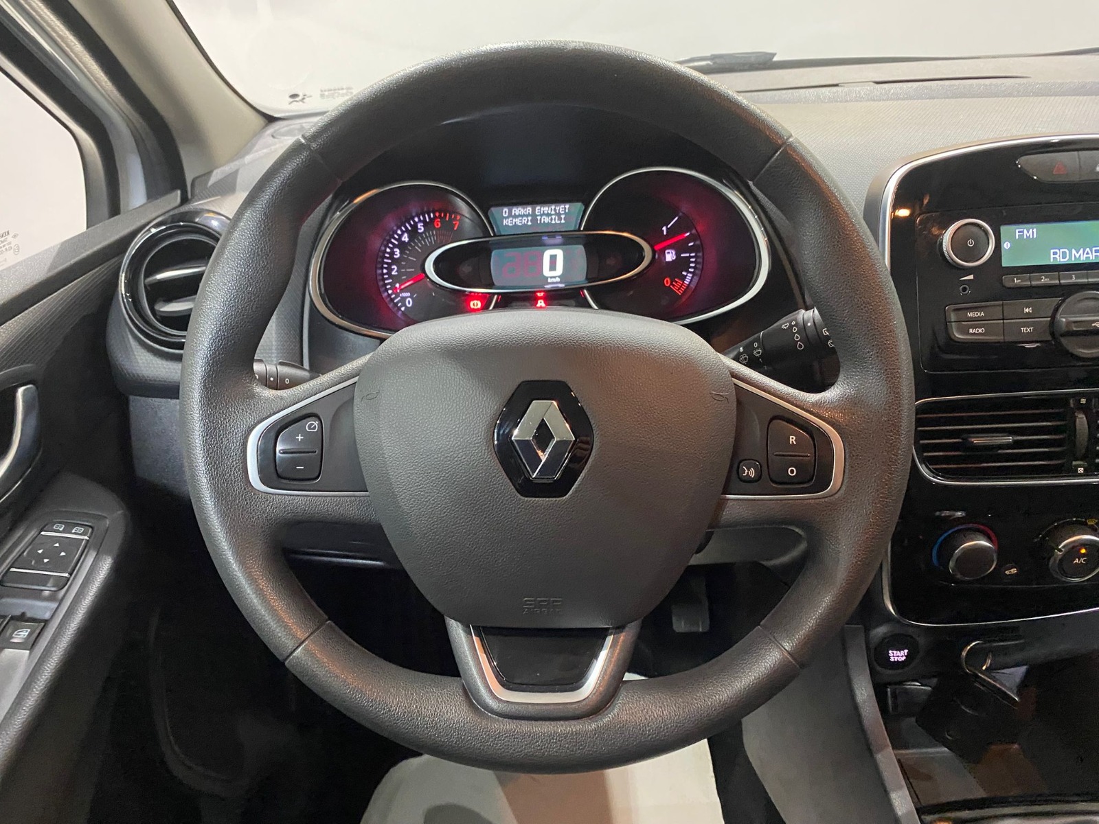 2020 Benzin Manuel Renault Clio Beyaz Gürel Tasarım Aksesuar Otomotiv San. Tic. Ltd. Şti.