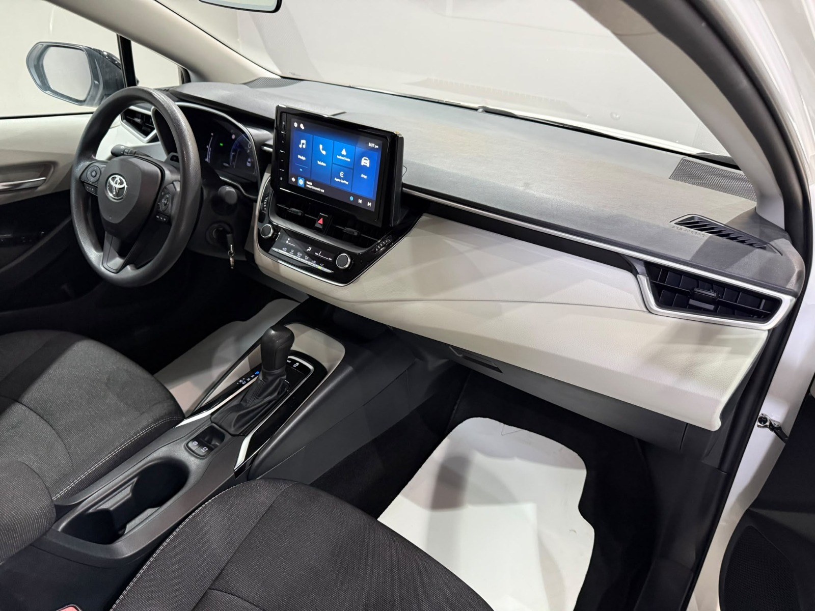 2026 Benzin Otomatik Toyota Corolla Beyaz Gürel Tasarım Aksesuar Otomotiv San. Tic. Ltd. Şti.