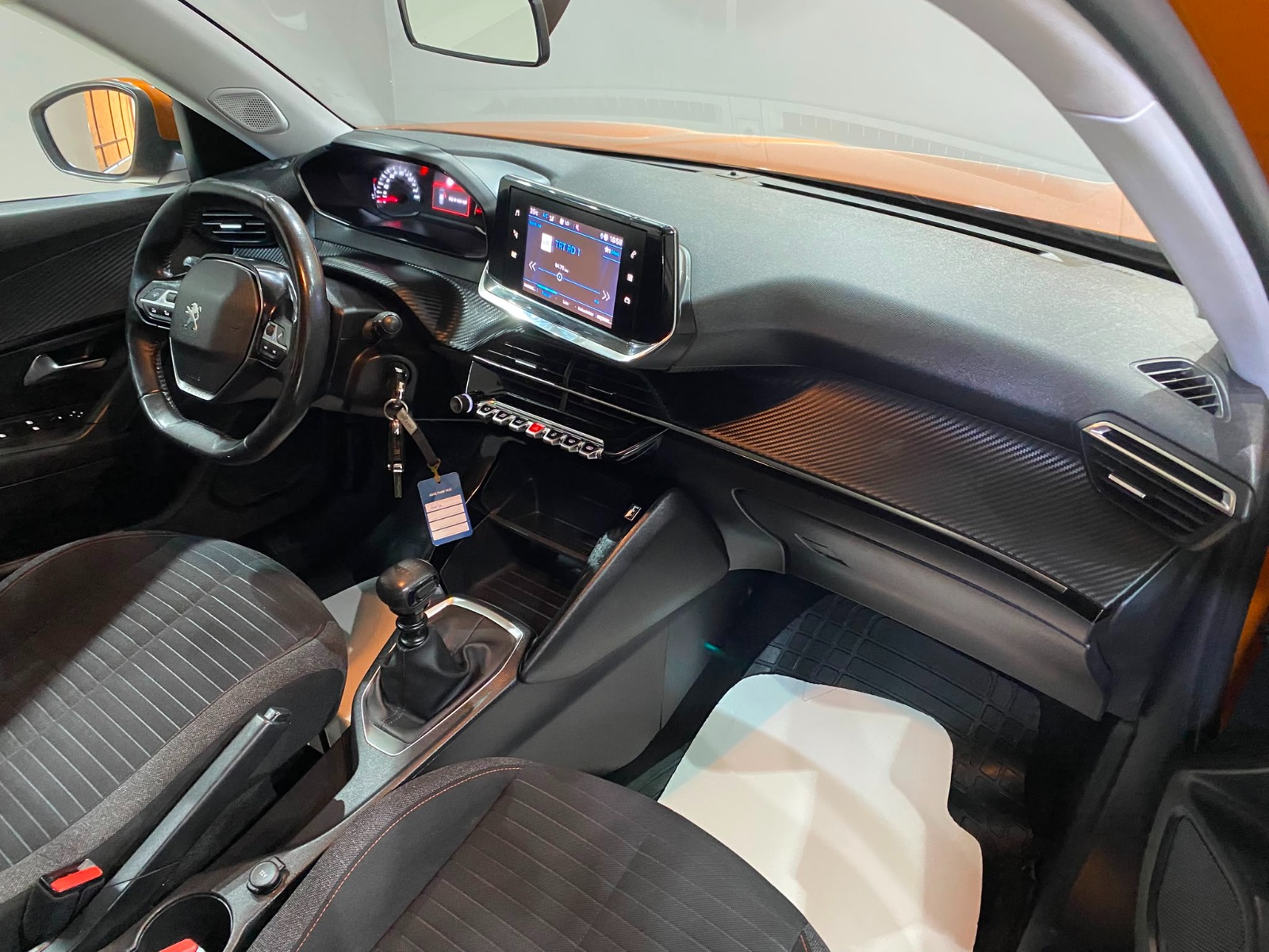 2020 Benzin Manuel Peugeot 2008 Turuncu Gürel Tasarım Aksesuar Otomotiv San. Tic. Ltd. Şti.