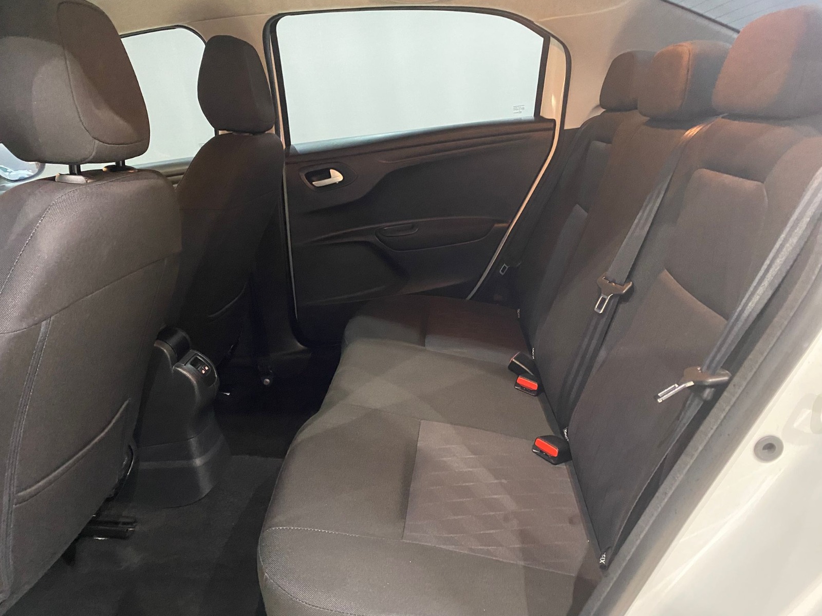 2023 Dizel Manuel Citroen C-Elysee Beyaz Gürel Tasarım Aksesuar Otomotiv San. Tic. Ltd. Şti.