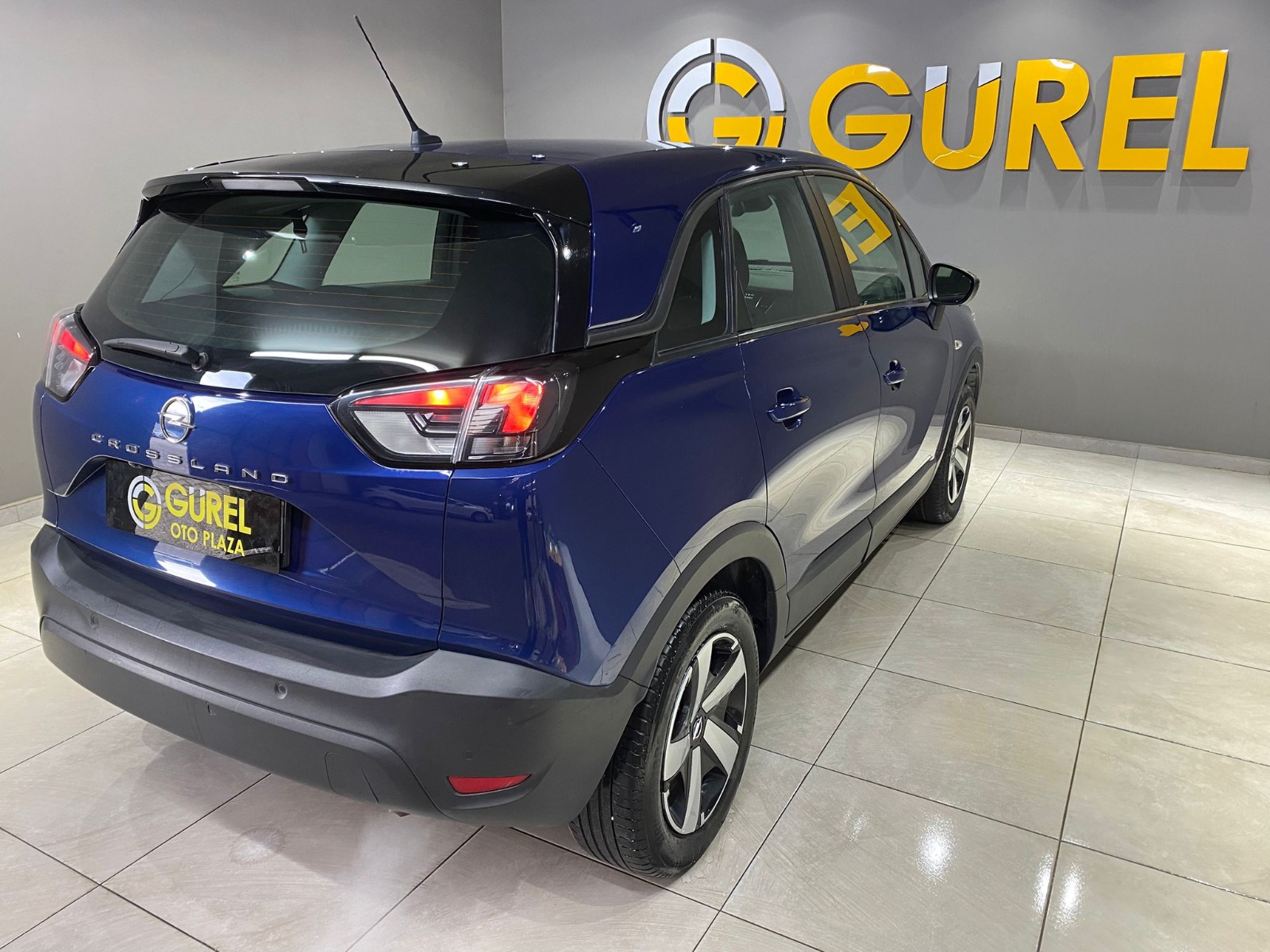 2023 Benzin Otomatik Opel Crossland Mavi Gürel Tasarım Aksesuar Otomotiv San. Tic. Ltd. Şti.