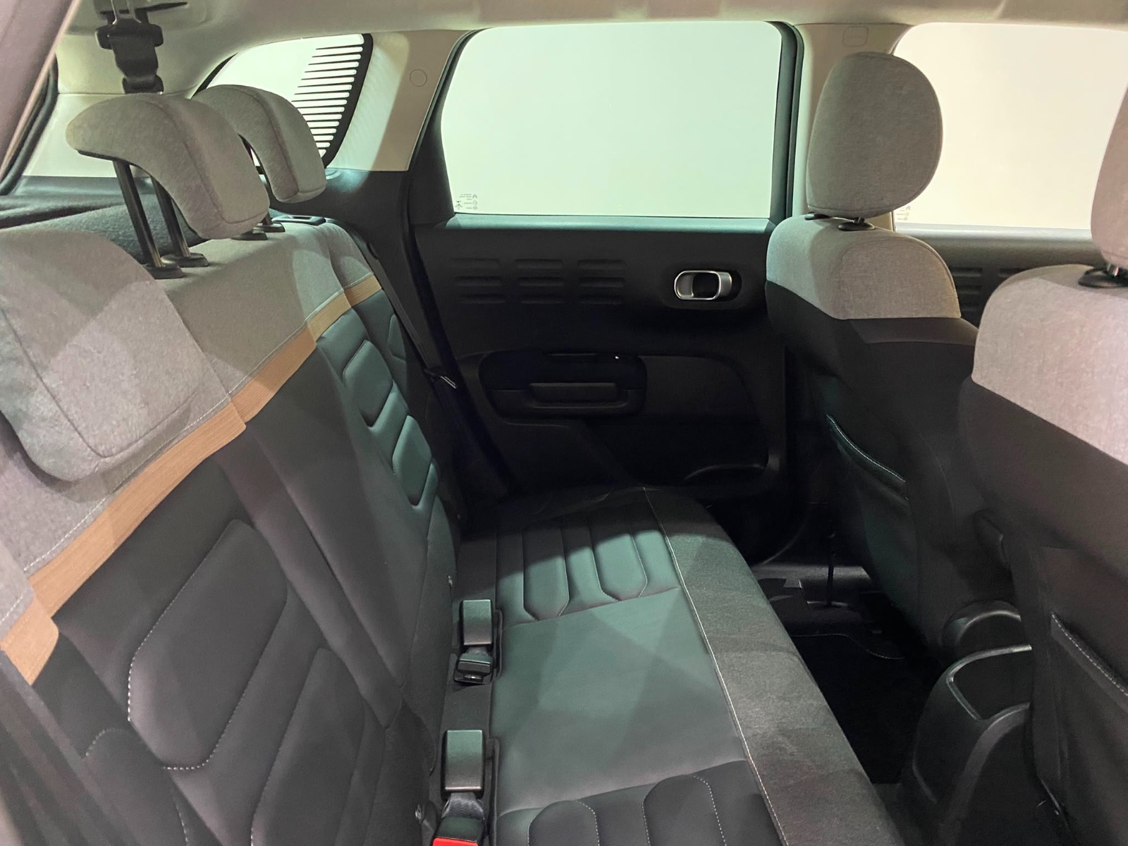 2023 Benzin Otomatik Citroen C3 AirCross Beyaz Gürel Tasarım Aksesuar Otomotiv San. Tic. Ltd. Şti.