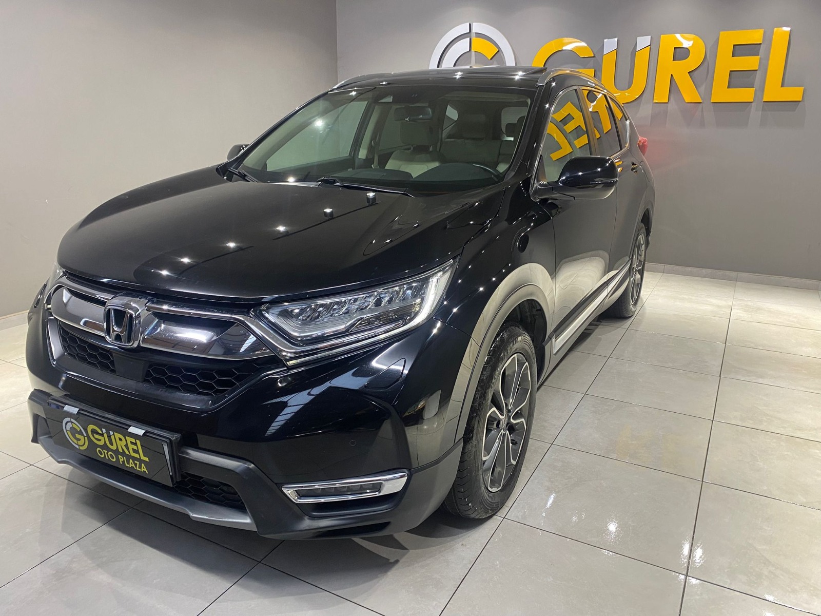 2022 Benzin Otomatik Honda CR-V Siyah Gürel Tasarım Aksesuar Otomotiv San. Tic. Ltd. Şti.