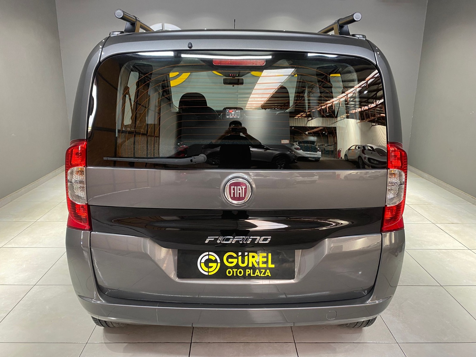 TaksitliOto.Net | 2.El Fiat Fiorino Combi 1.4 Eko Safeline | Manuel & Benzin + LPG | Gri | İzmir.2el 2023 Benzin + LPG Manuel Fiat Fiorino Gri Gürel Tasarım Aksesuar Otomotiv San. Tic. Ltd. Şti.