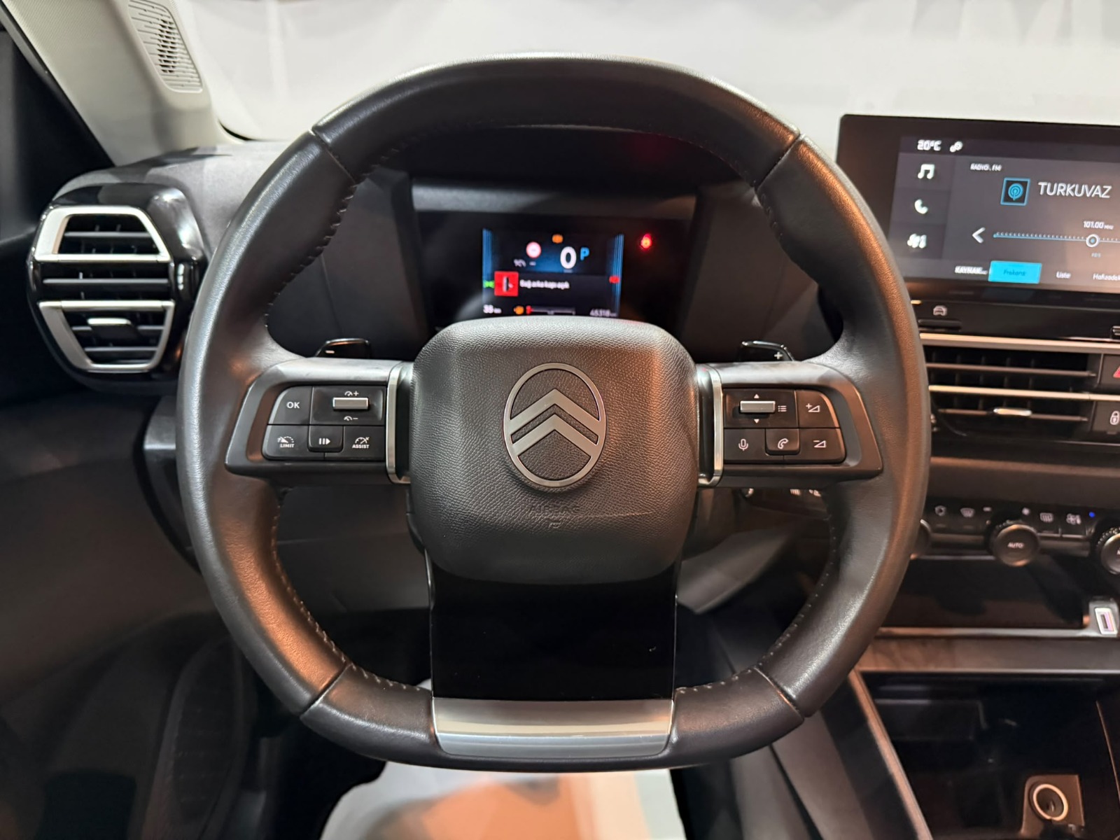 2025 Benzin Otomatik Citroen C4 X Gri Gürel Tasarım Aksesuar Otomotiv San. Tic. Ltd. Şti.
