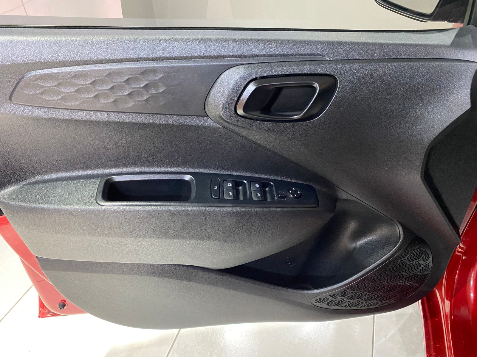 2023 Benzin Manuel Hyundai i10 Kırmızı Gürel Tasarım Aksesuar Otomotiv San. Tic. Ltd. Şti.