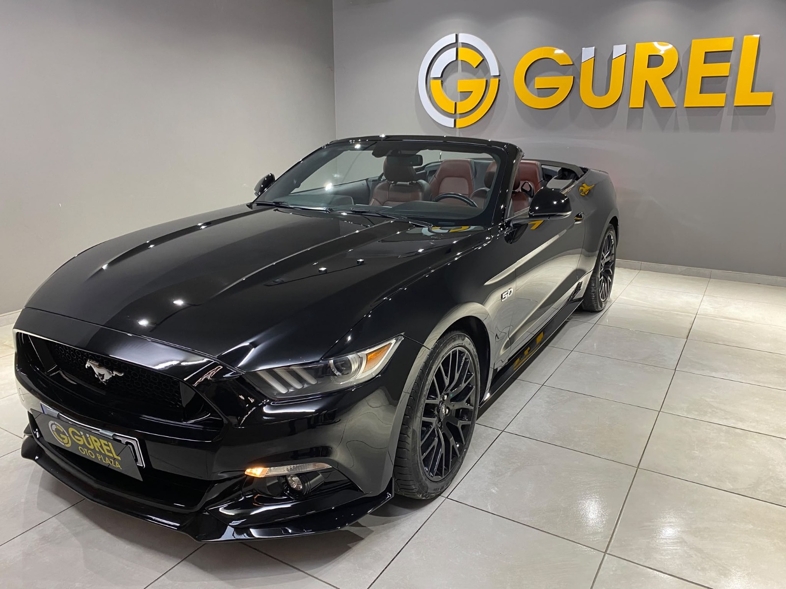 2015 Benzin Otomatik Ford Mustang Siyah Gürel Tasarım Aksesuar Otomotiv San. Tic. Ltd. Şti.
