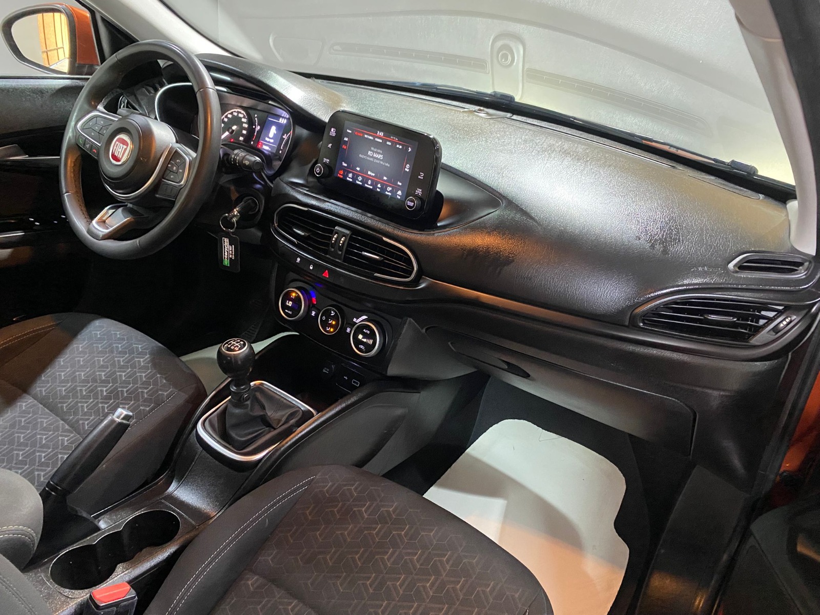 2023 Benzin Manuel Fiat Egea Turuncu Gürel Tasarım Aksesuar Otomotiv San. Tic. Ltd. Şti.