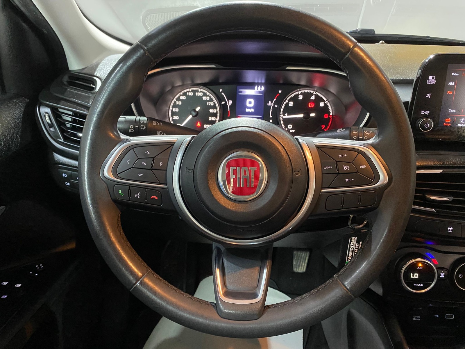 2023 Benzin Manuel Fiat Egea Turuncu Gürel Tasarım Aksesuar Otomotiv San. Tic. Ltd. Şti.