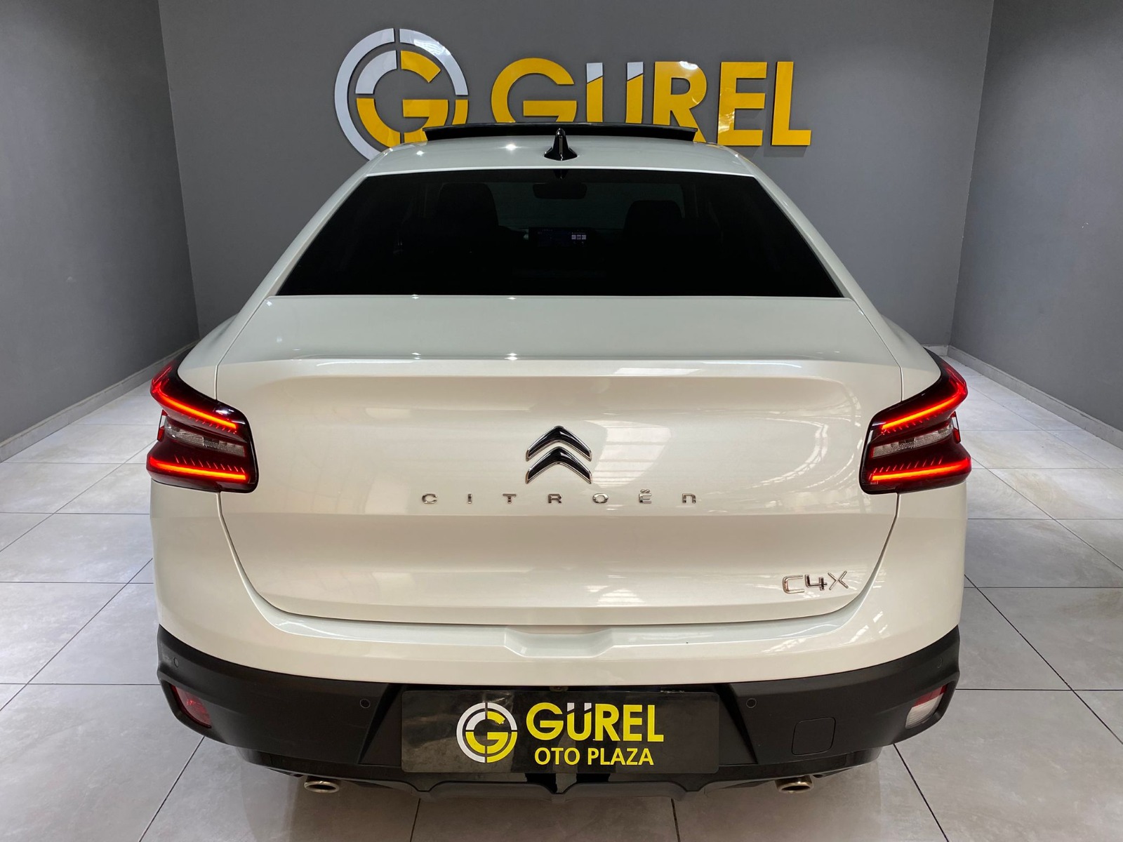 2023 Benzin Otomatik Citroen C4 X Beyaz Gürel Tasarım Aksesuar Otomotiv San. Tic. Ltd. Şti.