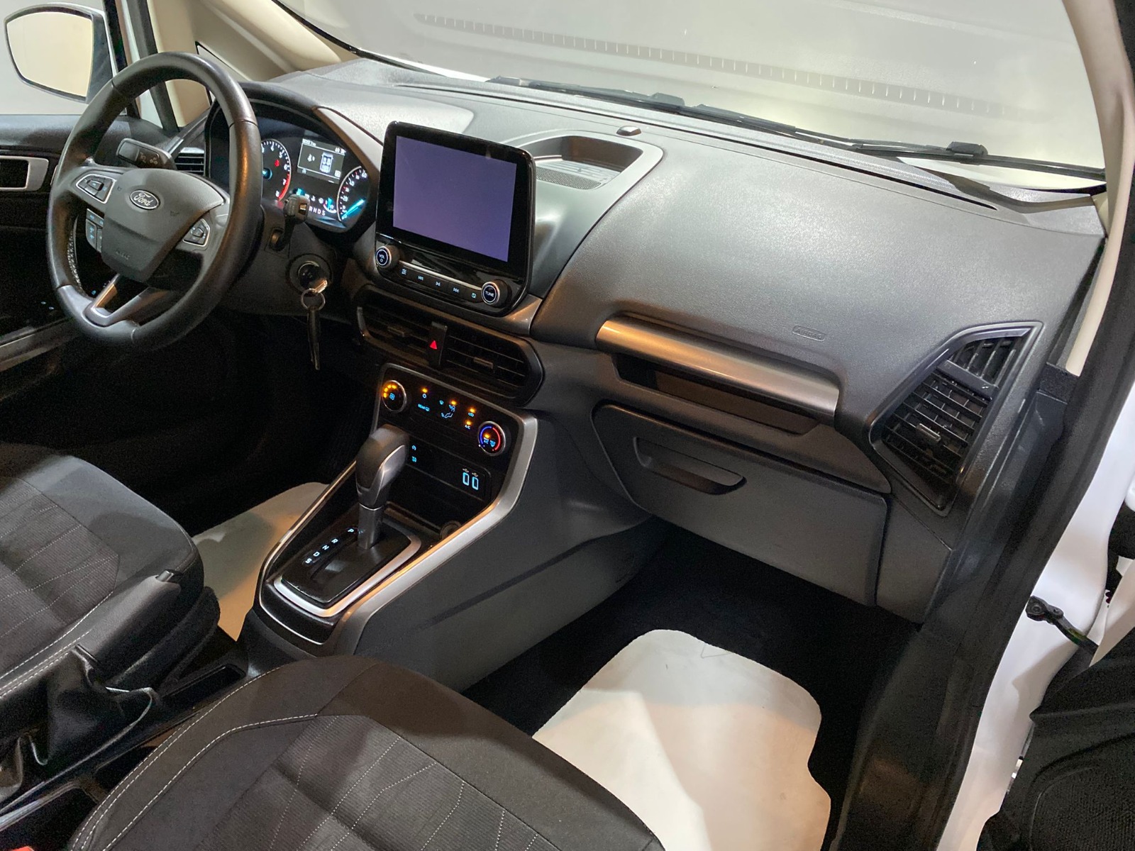 2020 Benzin Otomatik Ford EcoSport Beyaz Gürel Tasarım Aksesuar Otomotiv San. Tic. Ltd. Şti.