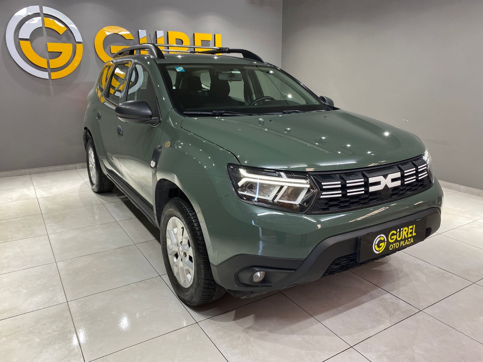2023 Benzin Manuel Dacia Duster Yeşil Gürel Tasarım Aksesuar Otomotiv San. Tic. Ltd. Şti.