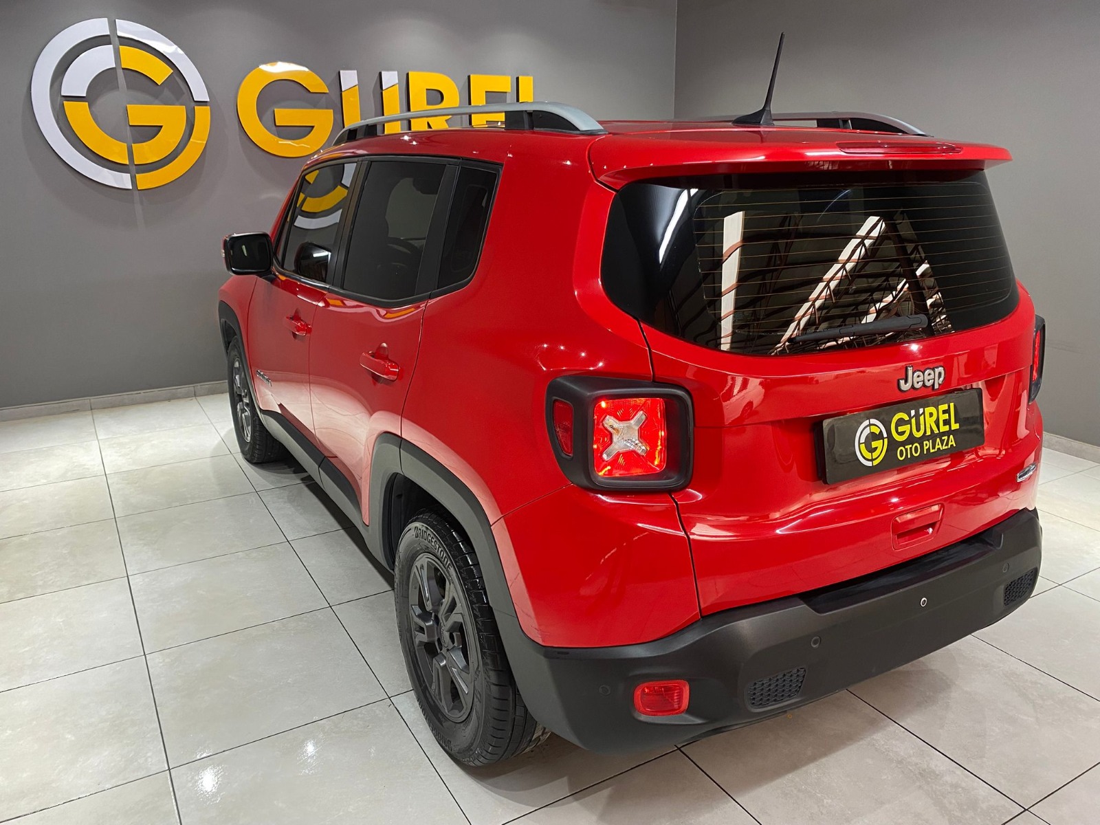 2021 Benzin Otomatik Jeep Renegade Kırmızı Gürel Tasarım Aksesuar Otomotiv San. Tic. Ltd. Şti.