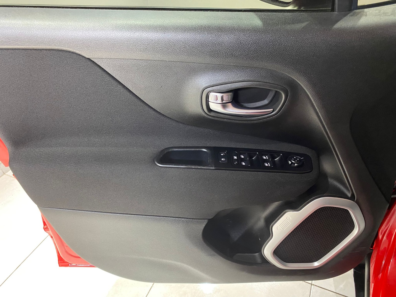 2021 Benzin Otomatik Jeep Renegade Kırmızı Gürel Tasarım Aksesuar Otomotiv San. Tic. Ltd. Şti.