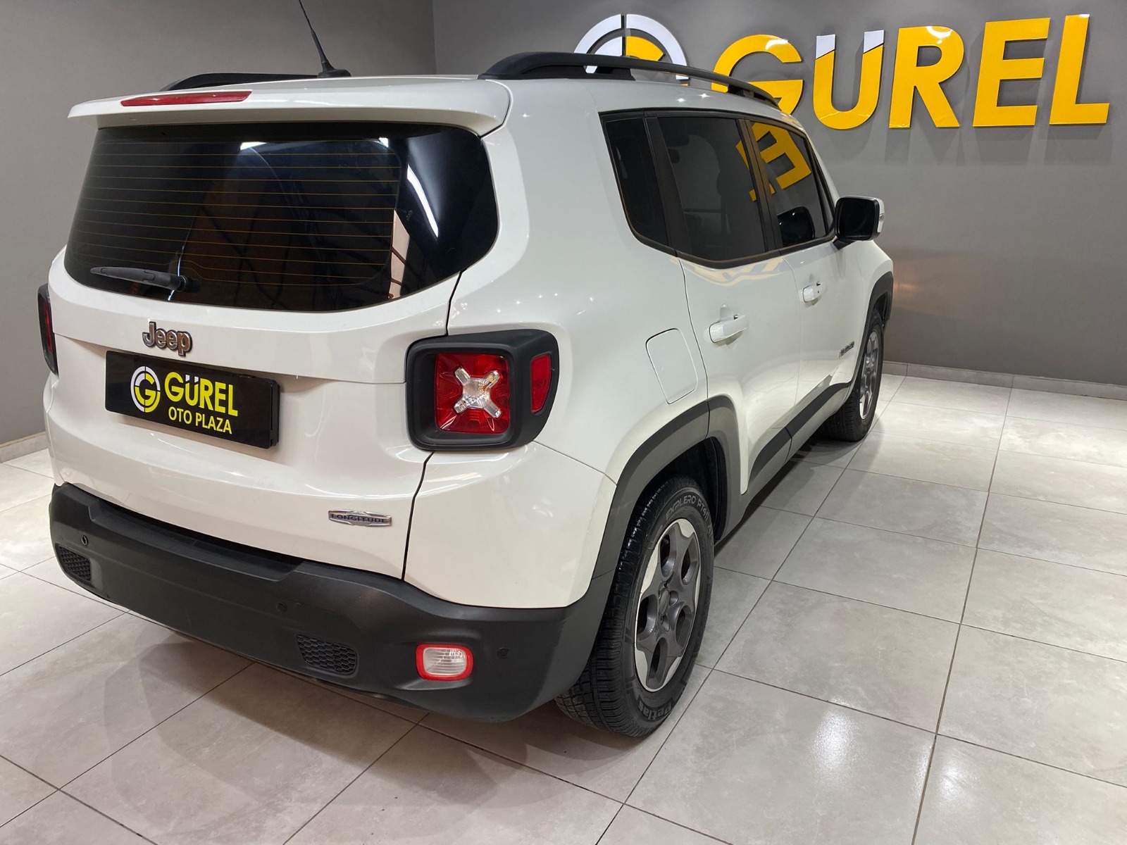 2015 Benzin Otomatik Jeep Renegade Beyaz Gürel Tasarım Aksesuar Otomotiv San. Tic. Ltd. Şti.