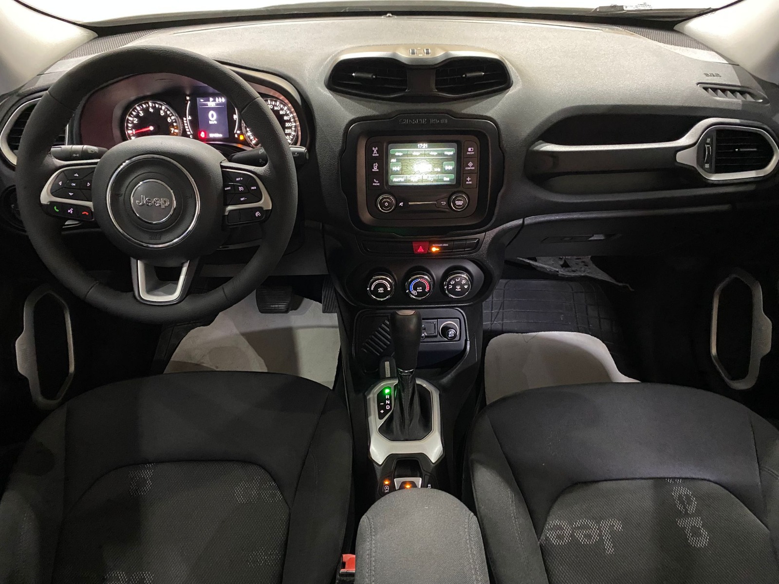 2015 Benzin Otomatik Jeep Renegade Beyaz Gürel Tasarım Aksesuar Otomotiv San. Tic. Ltd. Şti.