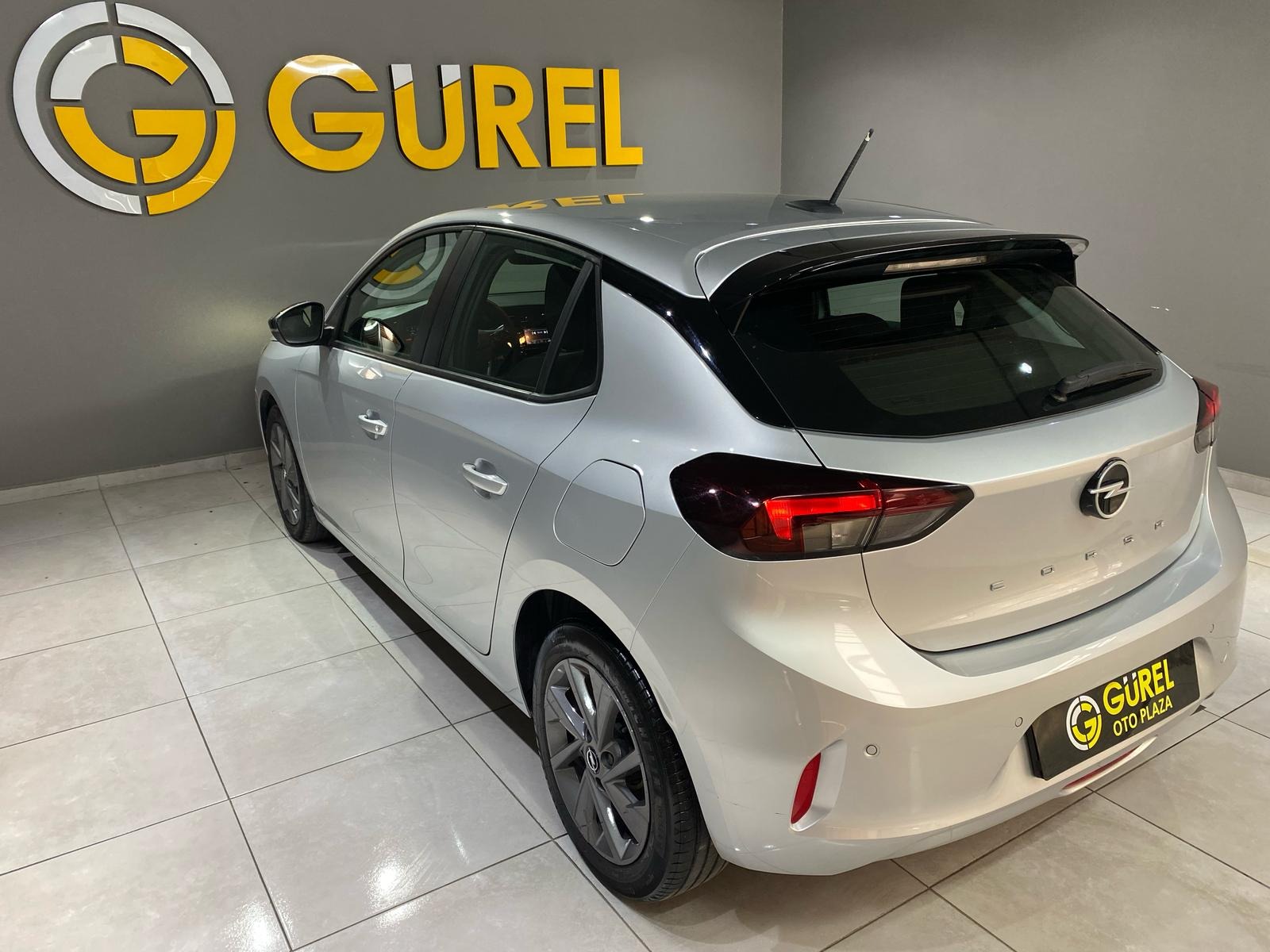 2024 Benzin Otomatik Opel Corsa Gri Gürel Tasarım Aksesuar Otomotiv San. Tic. Ltd. Şti.