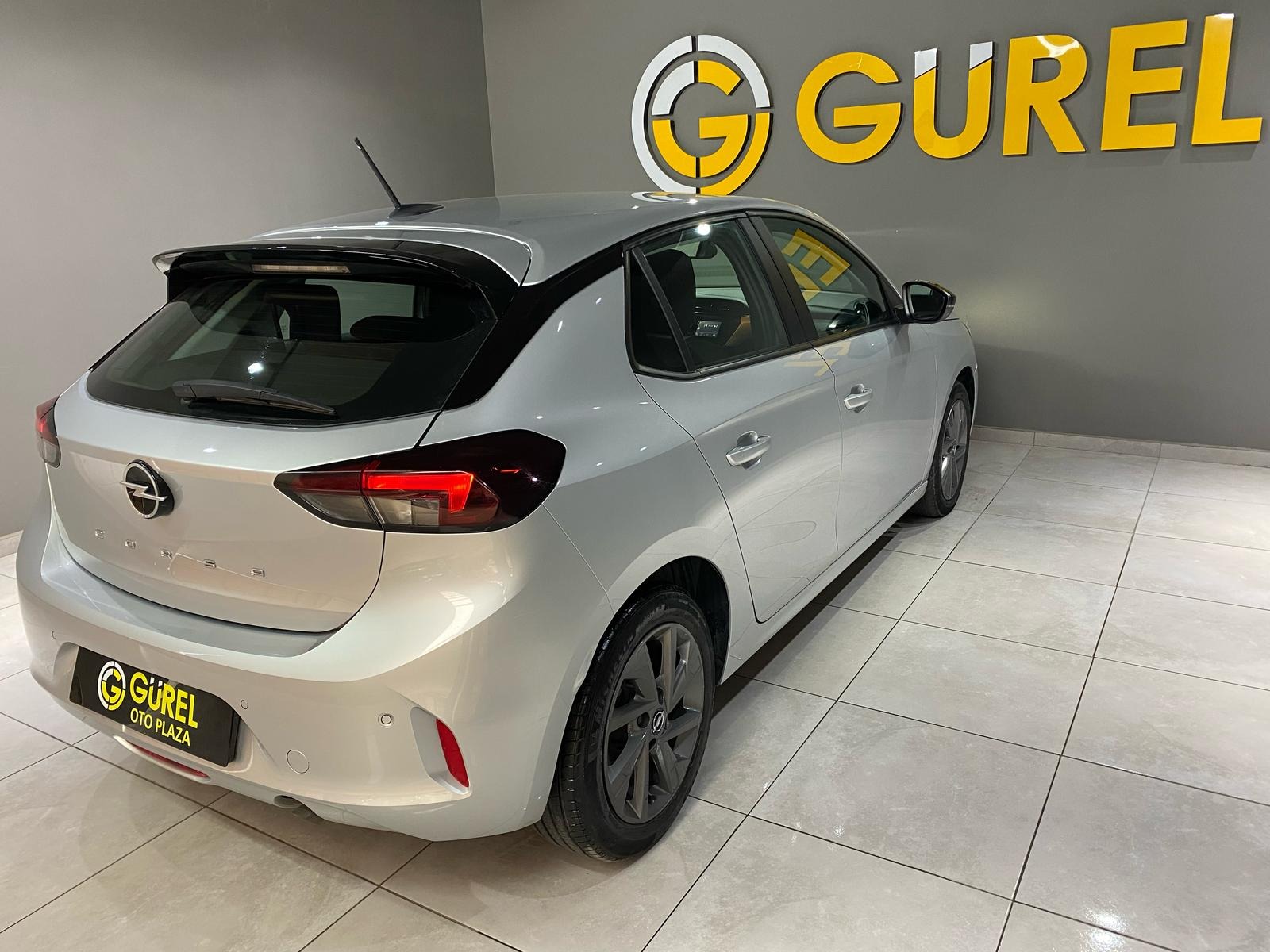 2024 Benzin Otomatik Opel Corsa Gri Gürel Tasarım Aksesuar Otomotiv San. Tic. Ltd. Şti.