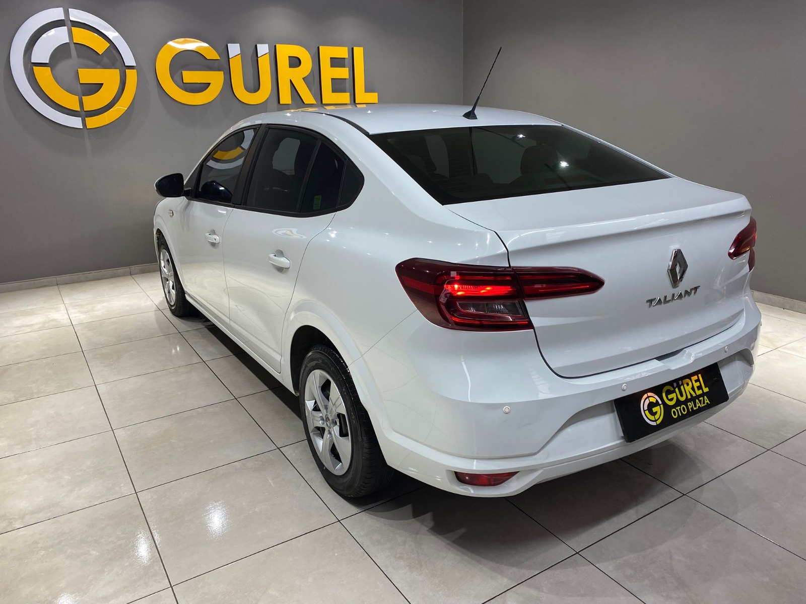 2022 Benzin Manuel Renault Taliant Beyaz Gürel Tasarım Aksesuar Otomotiv San. Tic. Ltd. Şti.