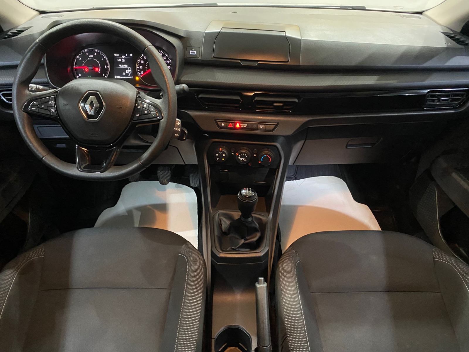 2022 Benzin Manuel Renault Taliant Beyaz Gürel Tasarım Aksesuar Otomotiv San. Tic. Ltd. Şti.