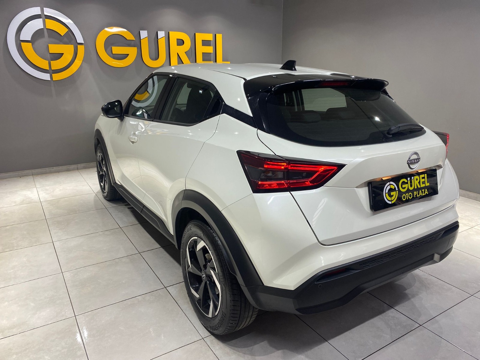 2023 Benzin Otomatik Nissan Juke Beyaz Gürel Tasarım Aksesuar Otomotiv San. Tic. Ltd. Şti.