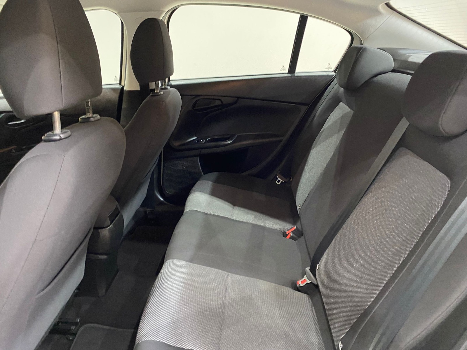 2022 Dizel Manuel Fiat Egea Beyaz Gürel Tasarım Aksesuar Otomotiv San. Tic. Ltd. Şti.