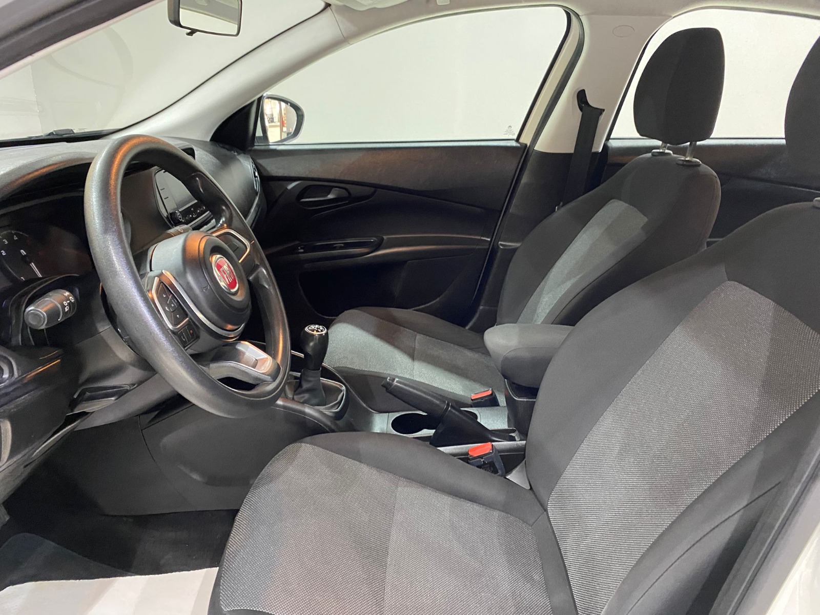 2022 Dizel Manuel Fiat Egea Beyaz Gürel Tasarım Aksesuar Otomotiv San. Tic. Ltd. Şti.