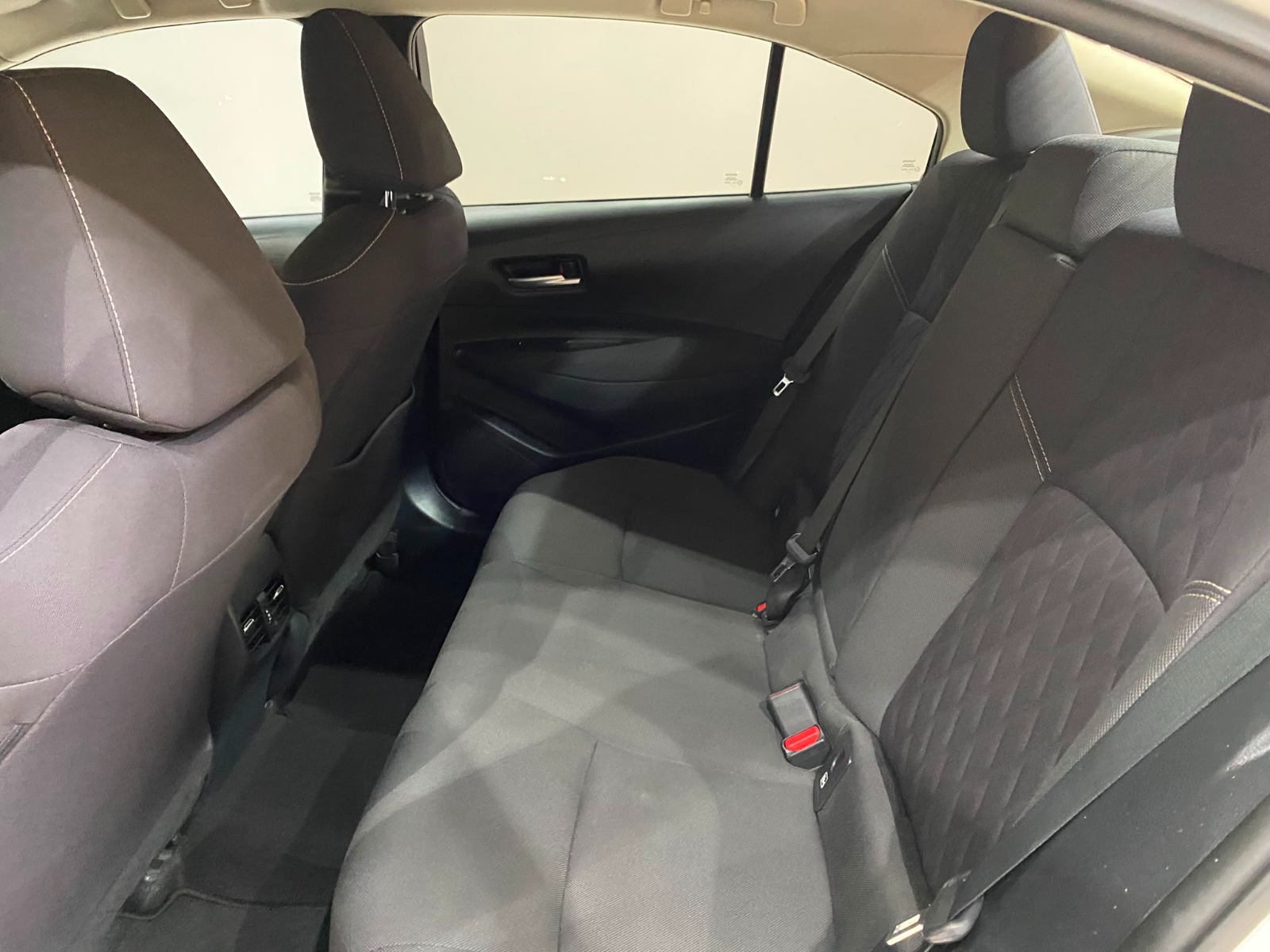 2022 Benzin Otomatik Toyota Corolla Beyaz Gürel Tasarım Aksesuar Otomotiv San. Tic. Ltd. Şti.