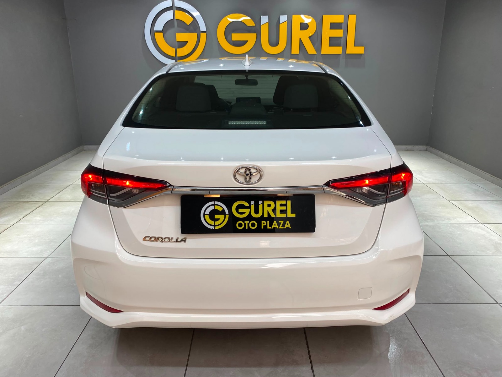 2022 Benzin Otomatik Toyota Corolla Beyaz Gürel Tasarım Aksesuar Otomotiv San. Tic. Ltd. Şti.