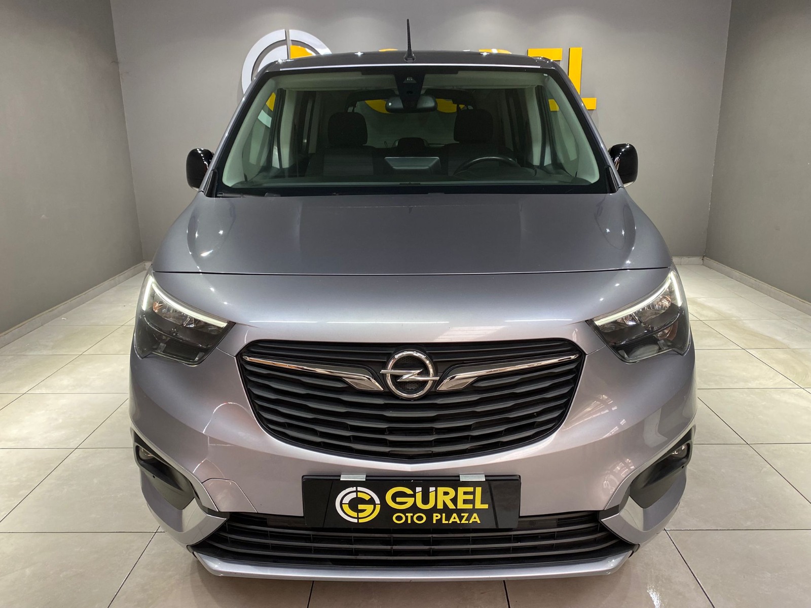 2022 Dizel Otomatik Opel Combo Gri Gürel Tasarım Aksesuar Otomotiv San. Tic. Ltd. Şti.