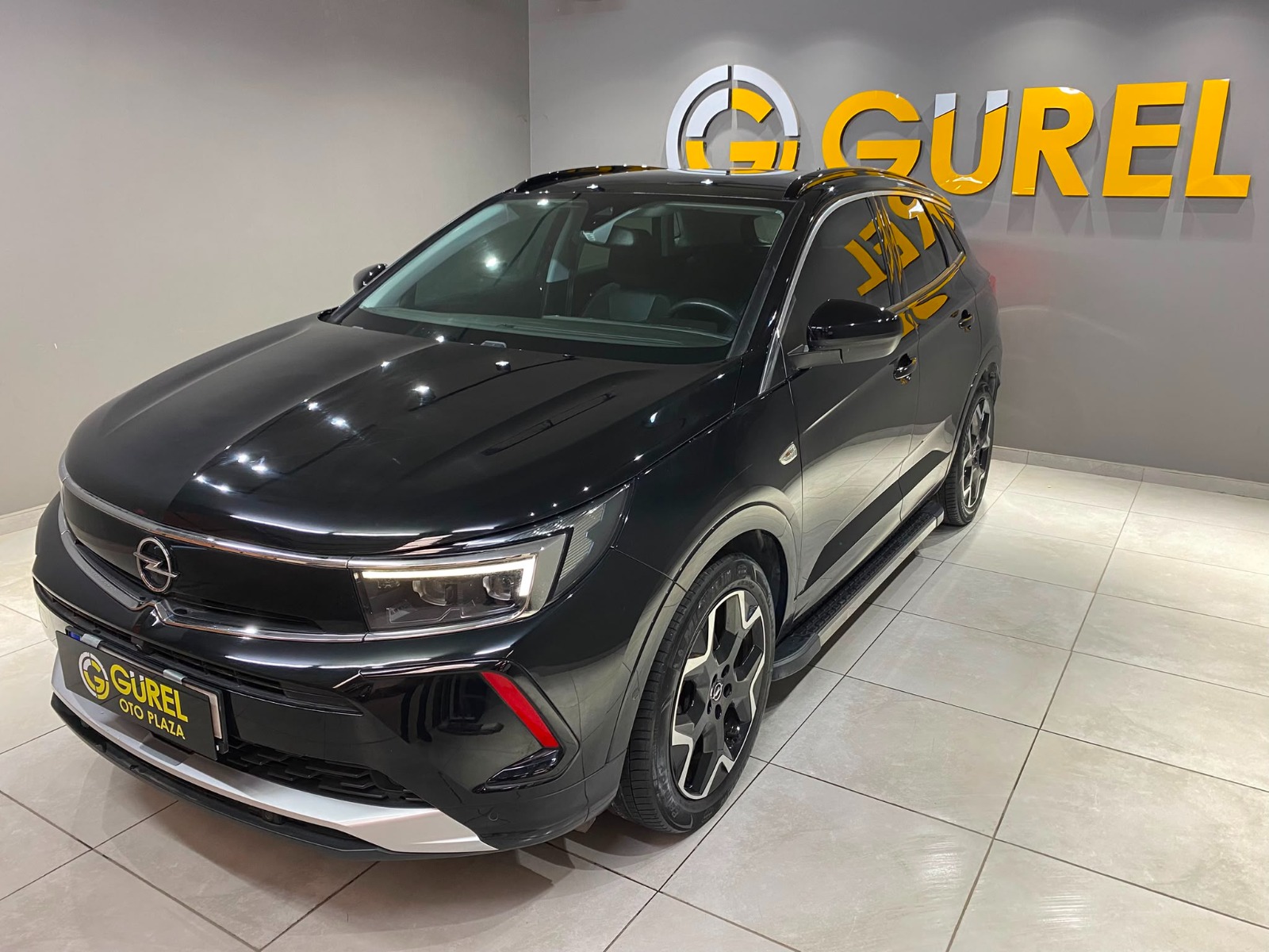 2023 Dizel Otomatik Opel Grandland Siyah Gürel Tasarım Aksesuar Otomotiv San. Tic. Ltd. Şti.