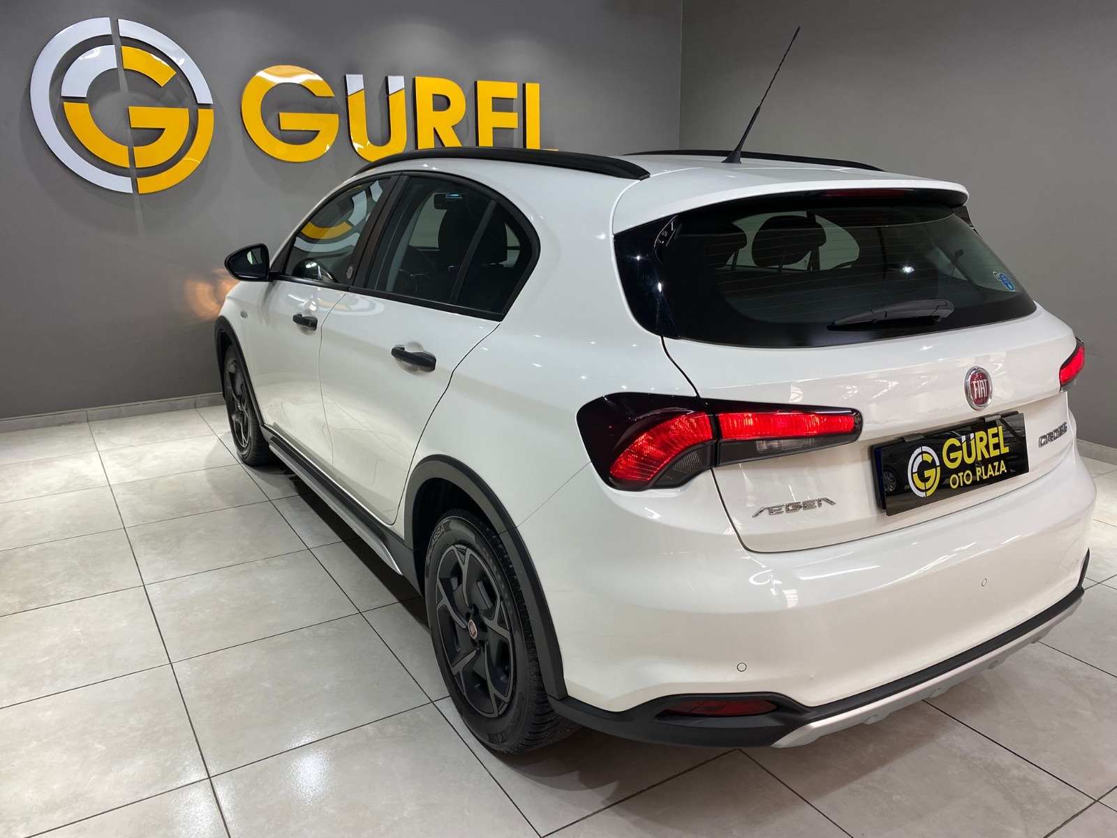 2023 Benzin Manuel Fiat Egea Cross Beyaz Gürel Tasarım Aksesuar Otomotiv San. Tic. Ltd. Şti.