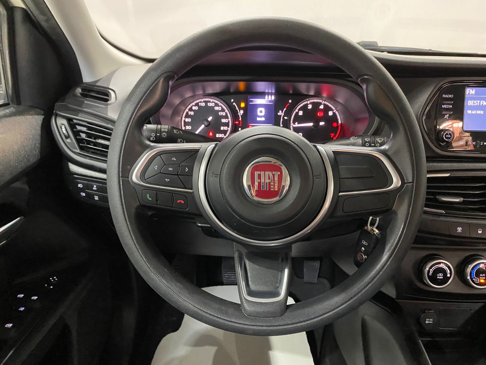 2023 Benzin Manuel Fiat Egea Cross Beyaz Gürel Tasarım Aksesuar Otomotiv San. Tic. Ltd. Şti.