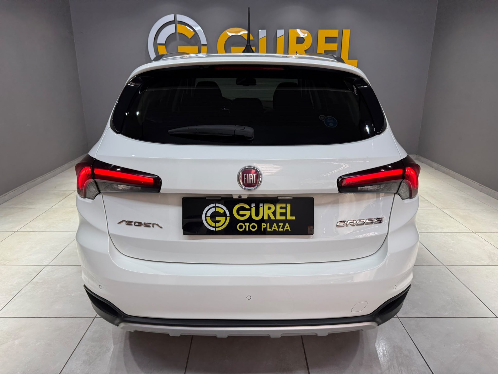 2023 Benzin Manuel Fiat Egea Cross Beyaz Gürel Tasarım Aksesuar Otomotiv San. Tic. Ltd. Şti.