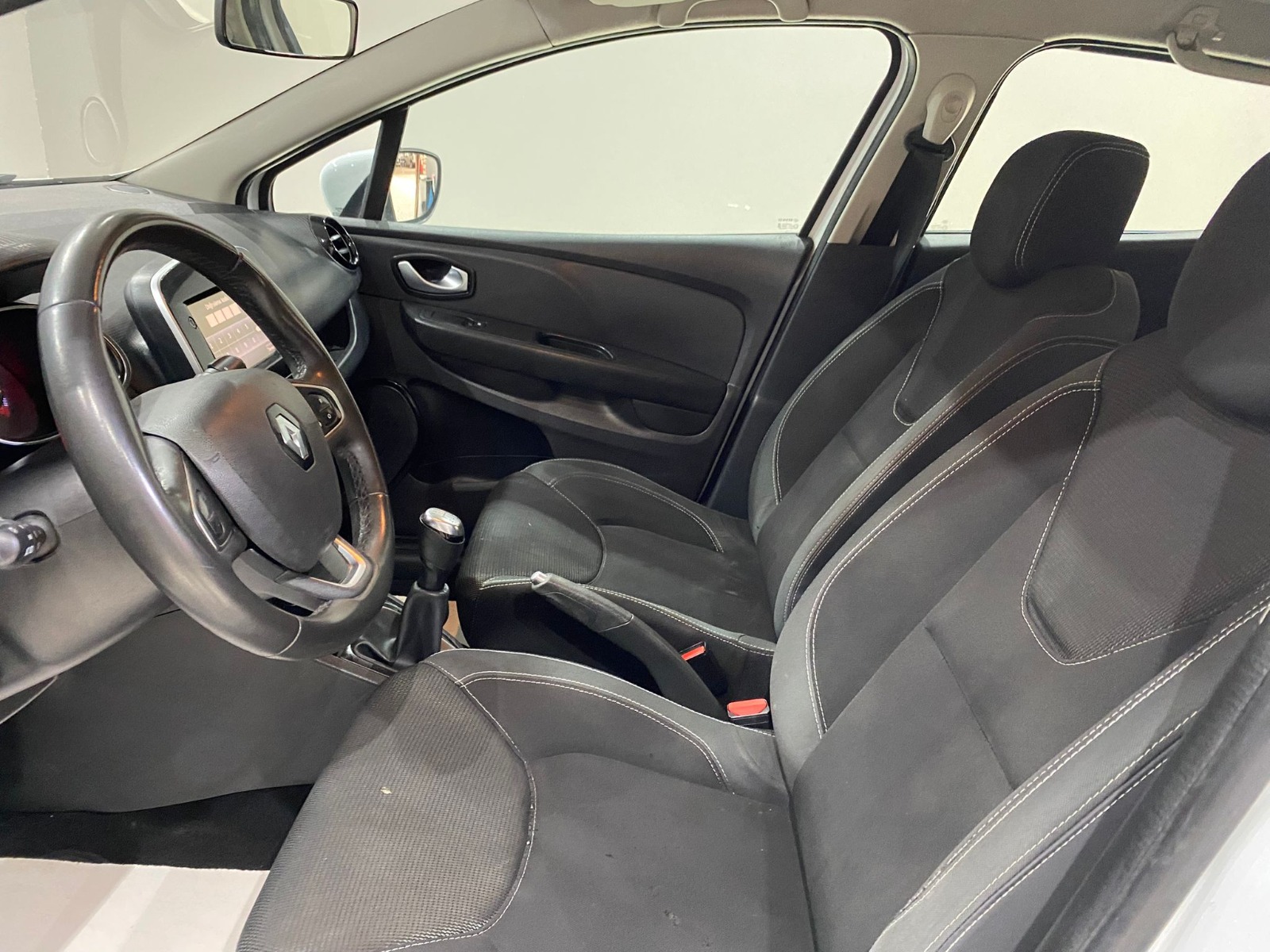 2018 Dizel Manuel Renault Clio Beyaz Gürel Tasarım Aksesuar Otomotiv San. Tic. Ltd. Şti.