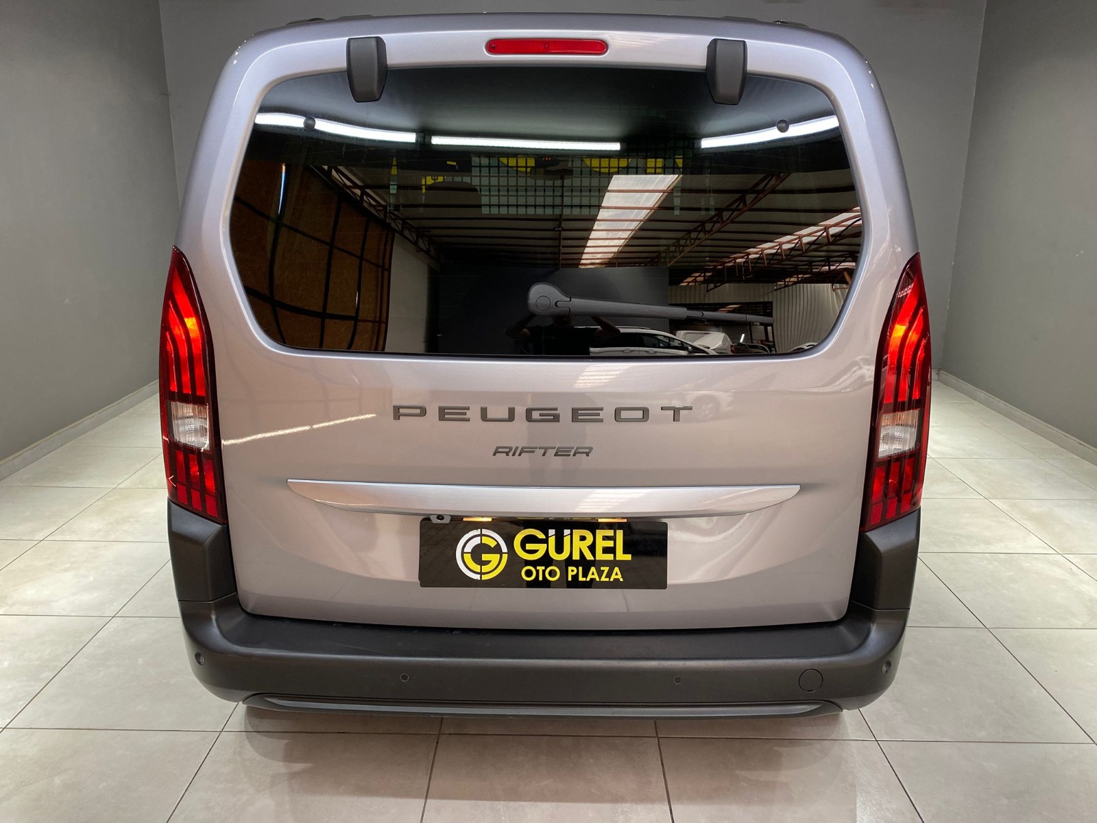2025 Dizel Otomatik Peugeot Rifter Gri Gürel Tasarım Aksesuar Otomotiv San. Tic. Ltd. Şti.