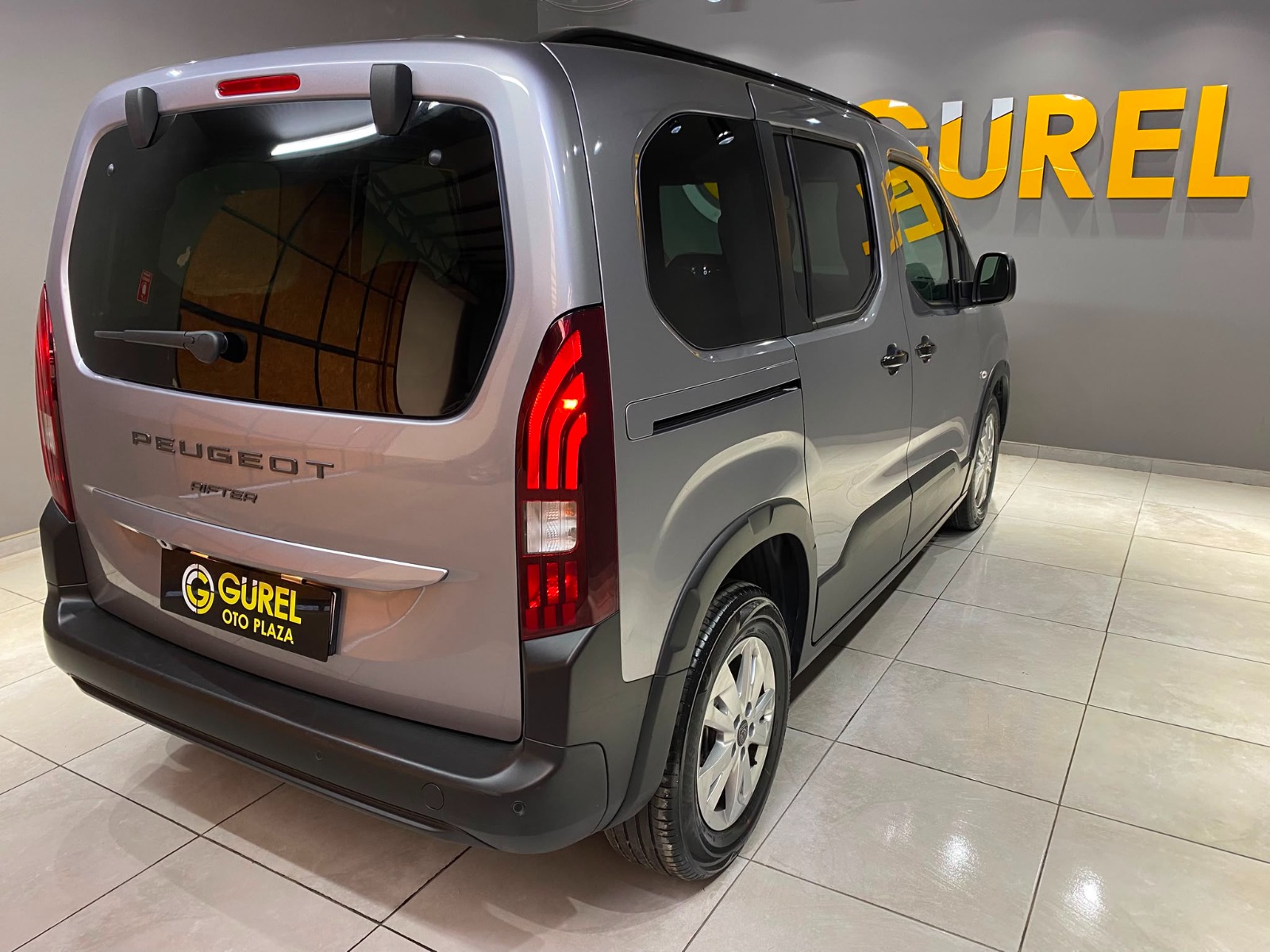 2025 Dizel Otomatik Peugeot Rifter Gri Gürel Tasarım Aksesuar Otomotiv San. Tic. Ltd. Şti.