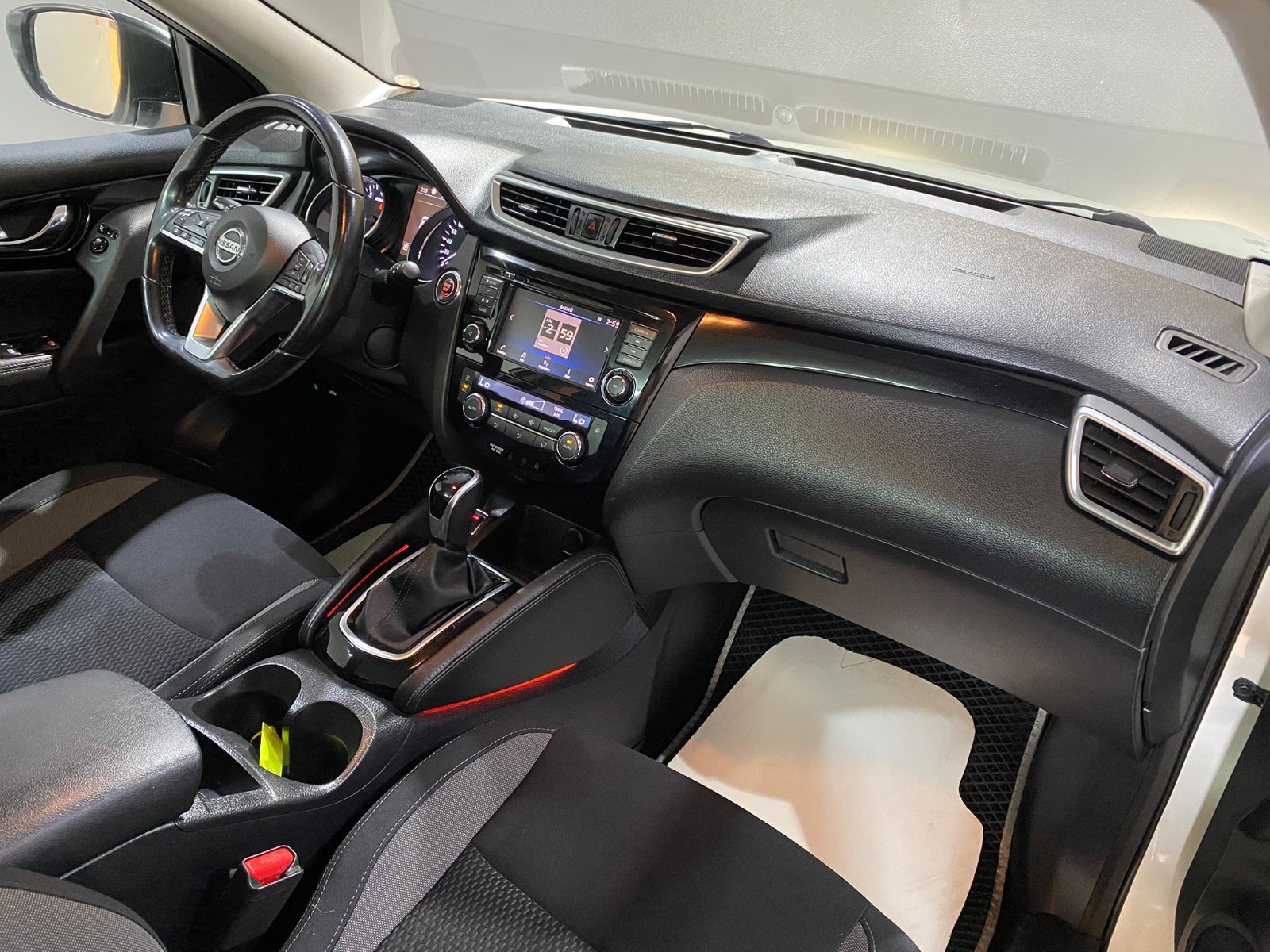 2020 Benzin Otomatik Nissan Qashqai Beyaz Gürel Tasarım Aksesuar Otomotiv San. Tic. Ltd. Şti.