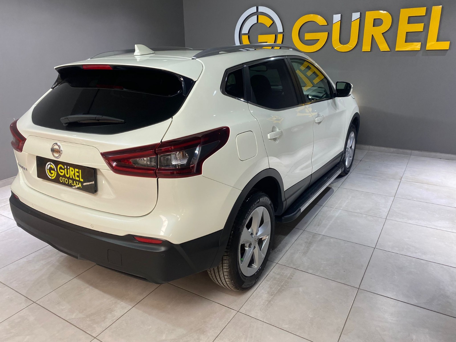 2020 Benzin Otomatik Nissan Qashqai Beyaz Gürel Tasarım Aksesuar Otomotiv San. Tic. Ltd. Şti.