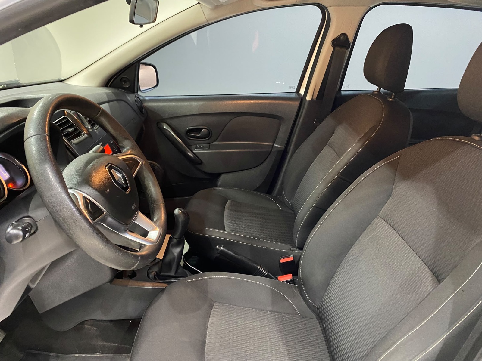 2019 Benzin Manuel Renault Symbol Beyaz Gürel Tasarım Aksesuar Otomotiv San. Tic. Ltd. Şti.
