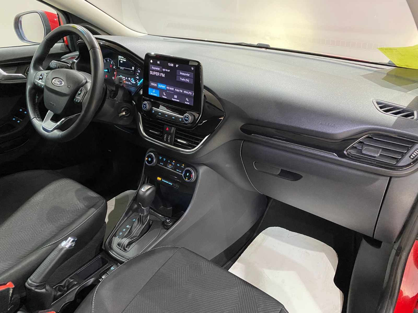 2020 Benzin Otomatik Ford Puma Kırmızı Gürel Tasarım Aksesuar Otomotiv San. Tic. Ltd. Şti.