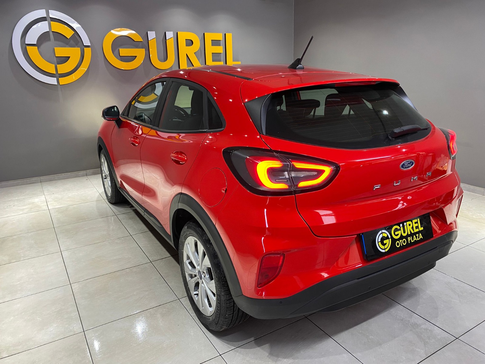 2020 Benzin Otomatik Ford Puma Kırmızı Gürel Tasarım Aksesuar Otomotiv San. Tic. Ltd. Şti.