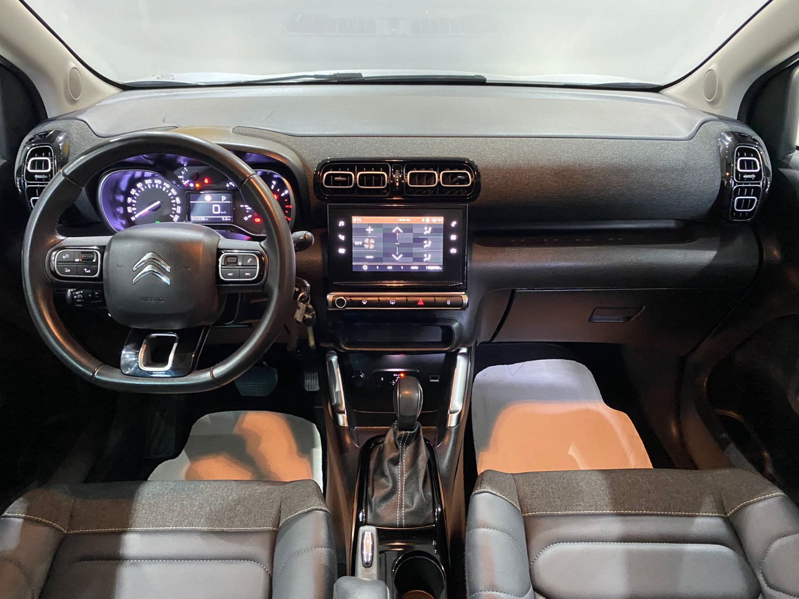 2022 Benzin Otomatik Citroen C3 AirCross Gümüş Gri Gürel Tasarım Aksesuar Otomotiv San. Tic. Ltd. Şti.