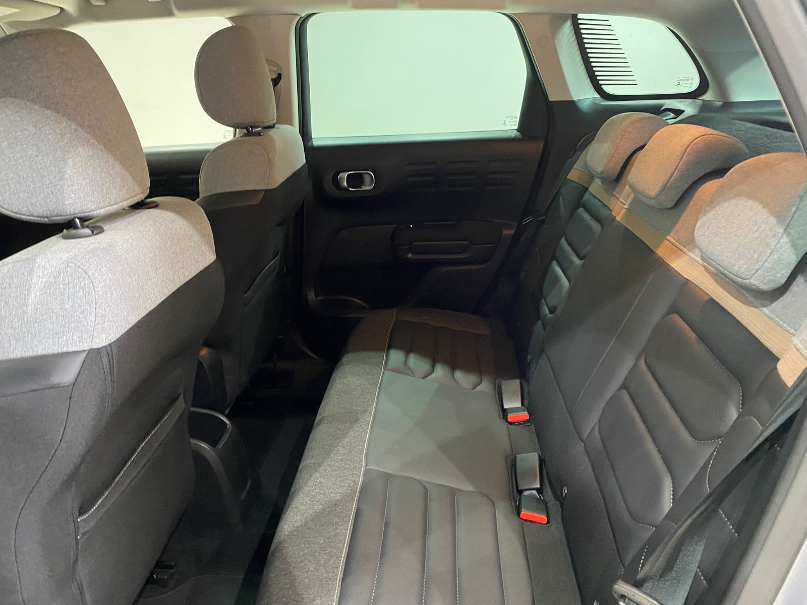 2022 Benzin Otomatik Citroen C3 AirCross Gümüş Gri Gürel Tasarım Aksesuar Otomotiv San. Tic. Ltd. Şti.