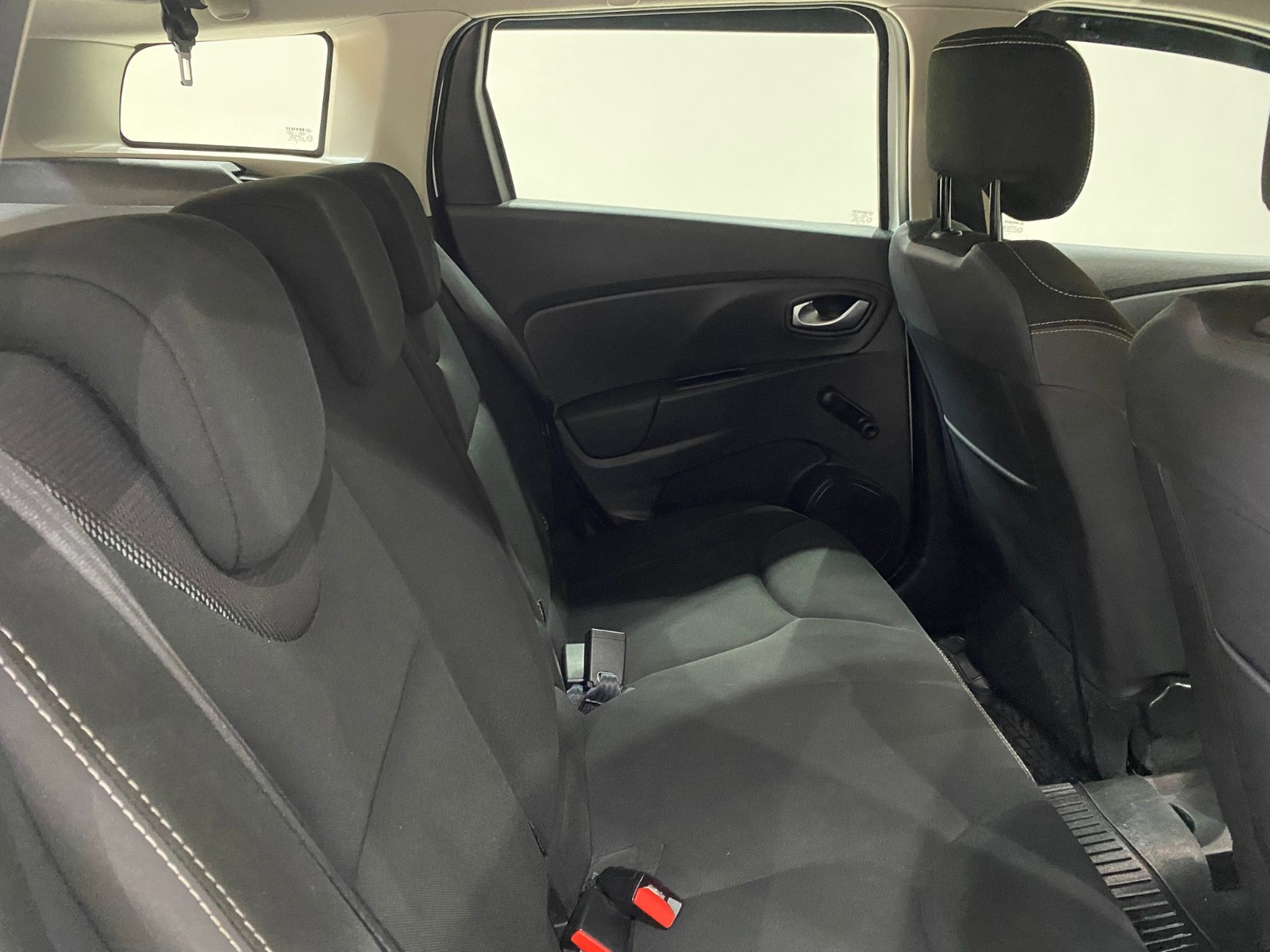 2020 Benzin Manuel Renault Clio Beyaz Gürel Tasarım Aksesuar Otomotiv San. Tic. Ltd. Şti.
