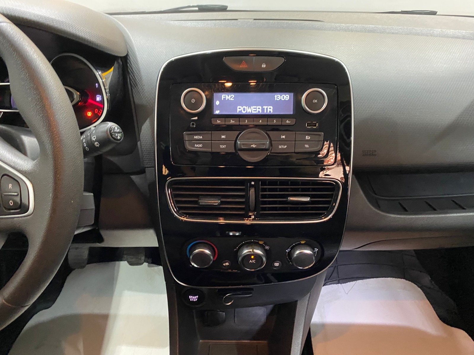 2020 Benzin Manuel Renault Clio Beyaz Gürel Tasarım Aksesuar Otomotiv San. Tic. Ltd. Şti.