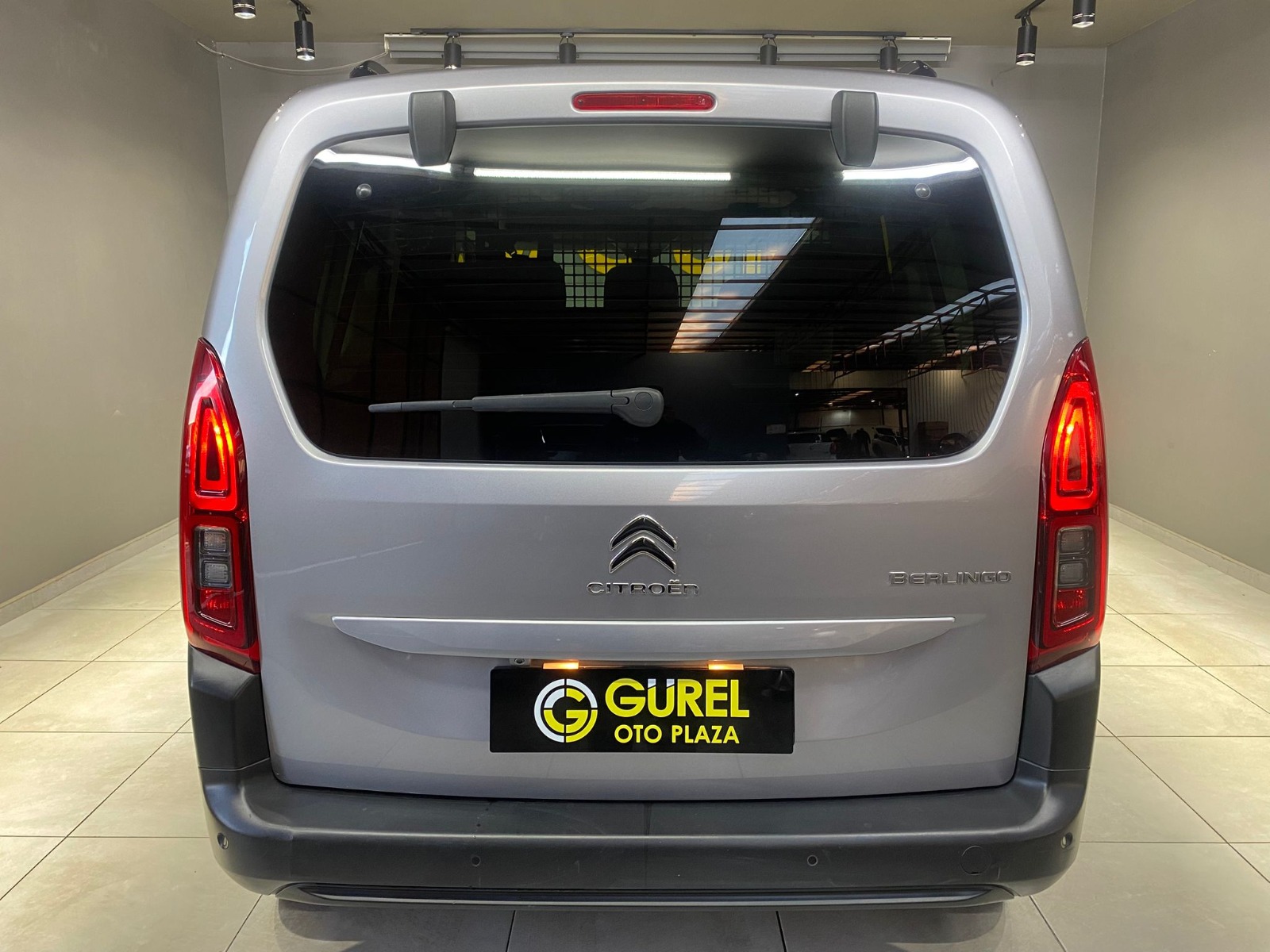 2022 Dizel Otomatik Citroen Berlingo Gri Gürel Tasarım Aksesuar Otomotiv San. Tic. Ltd. Şti.