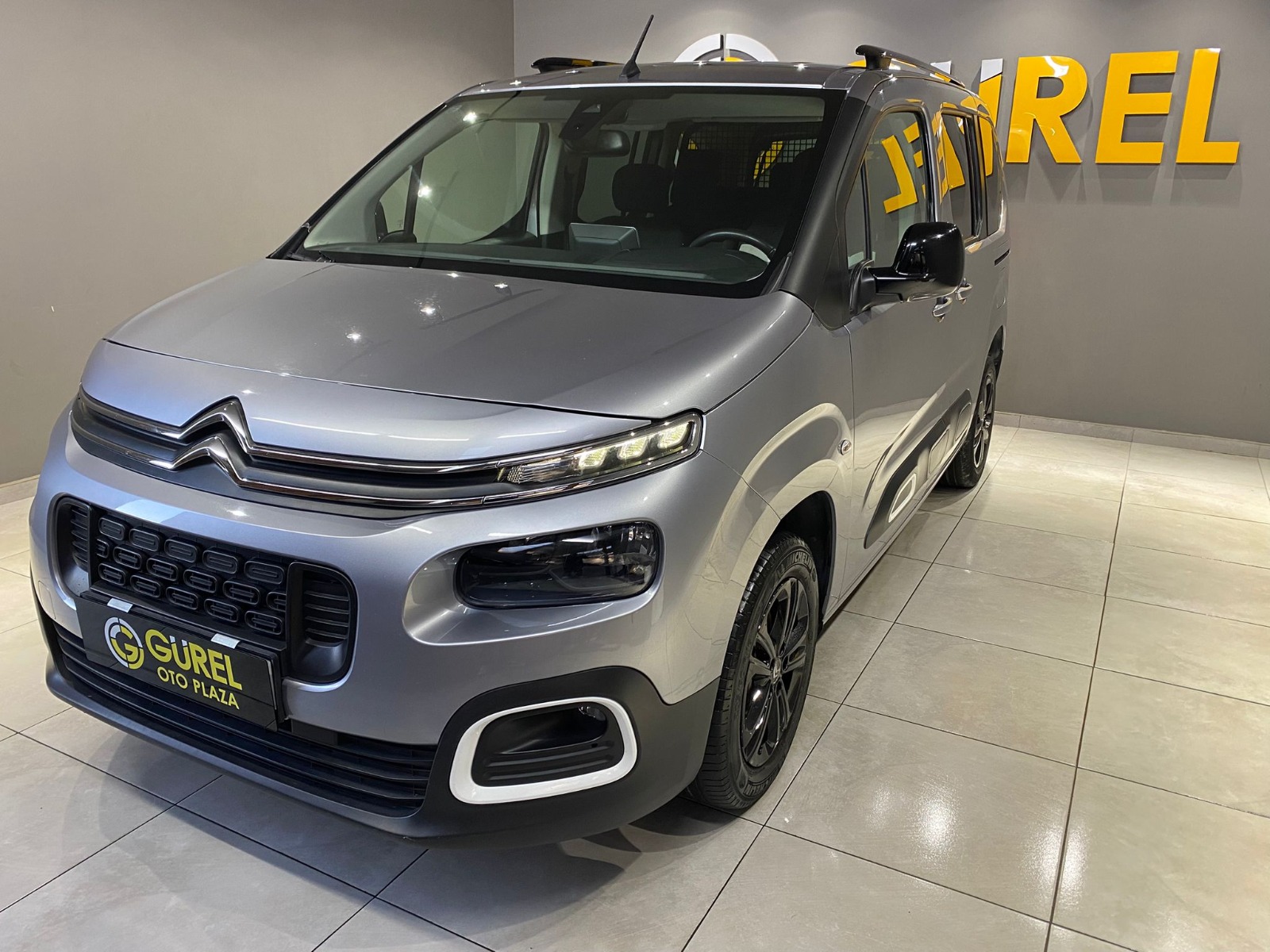 2022 Dizel Otomatik Citroen Berlingo Gri Gürel Tasarım Aksesuar Otomotiv San. Tic. Ltd. Şti.
