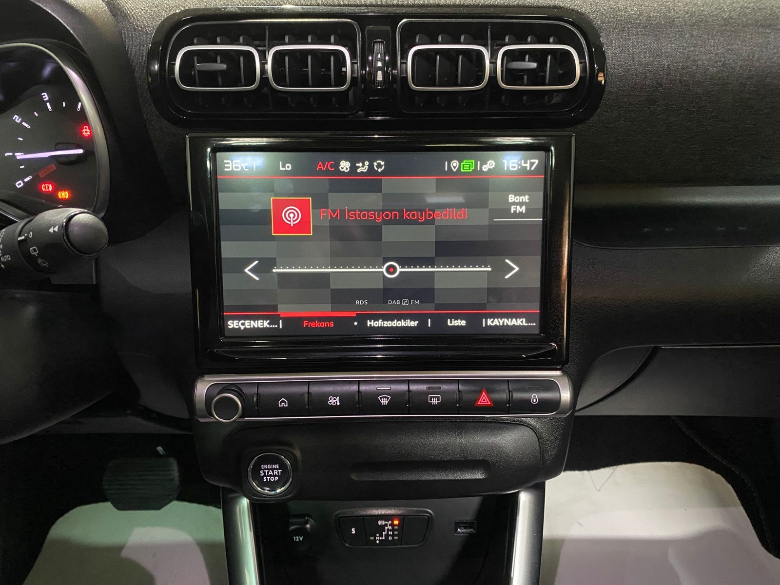2024 Benzin Otomatik Citroen C3 AirCross Gri Gürel Tasarım Aksesuar Otomotiv San. Tic. Ltd. Şti.