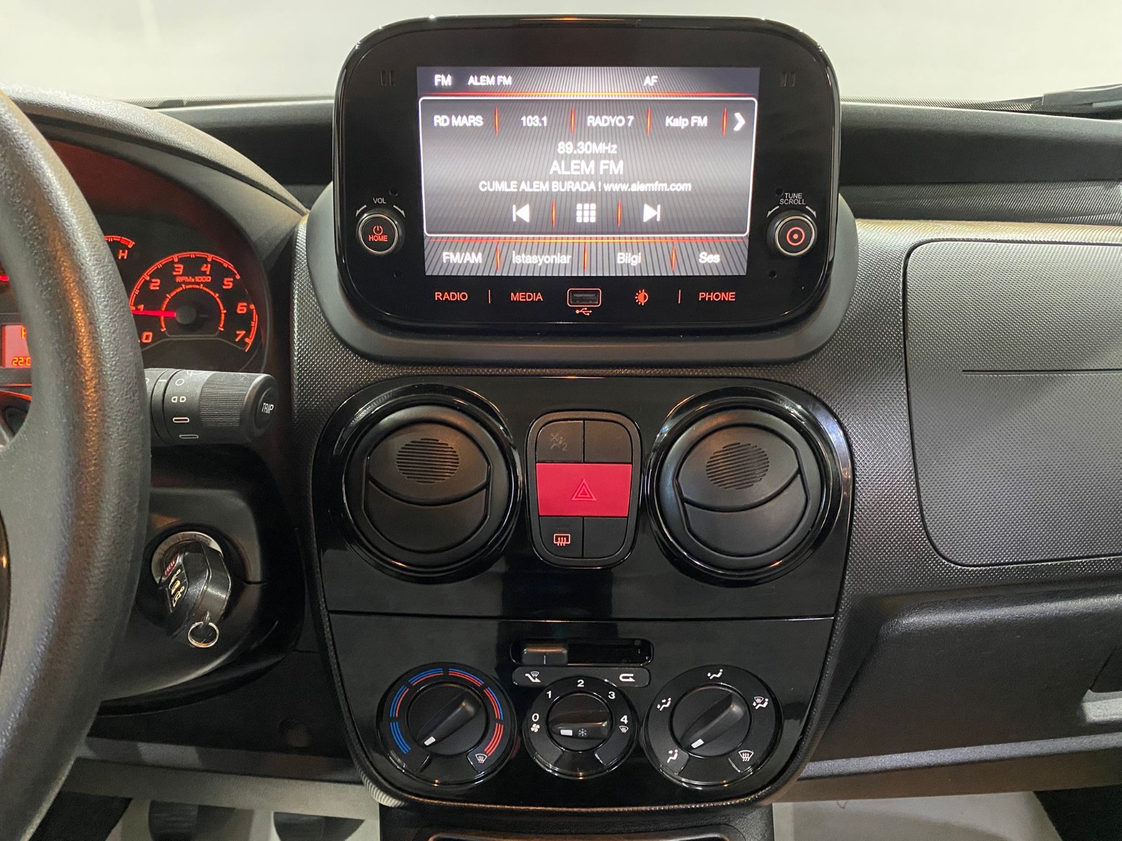 2023 Dizel Manuel Fiat Fiorino Gri Gürel Tasarım Aksesuar Otomotiv San. Tic. Ltd. Şti.
